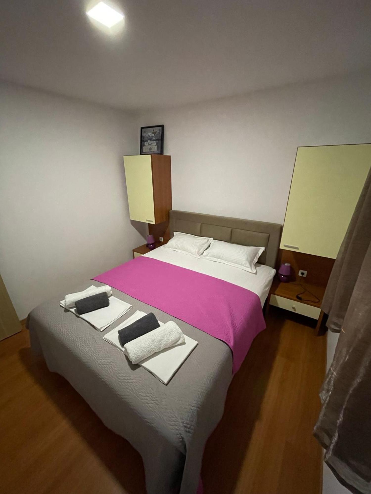 Villa Piljusic Debeljak Exteriör bild